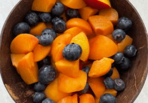 Tag 13 Frühstück: Aprikosen Blaubeer Bowl